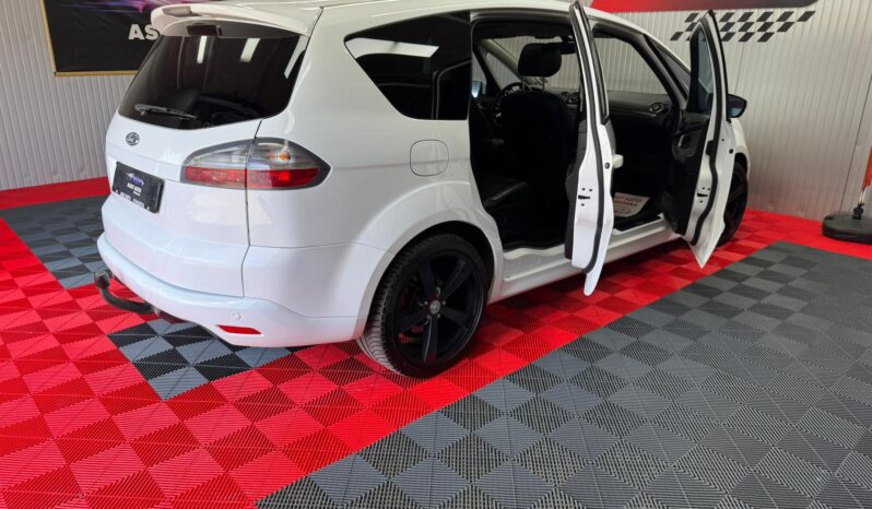 
								FORD S-MAX full									
