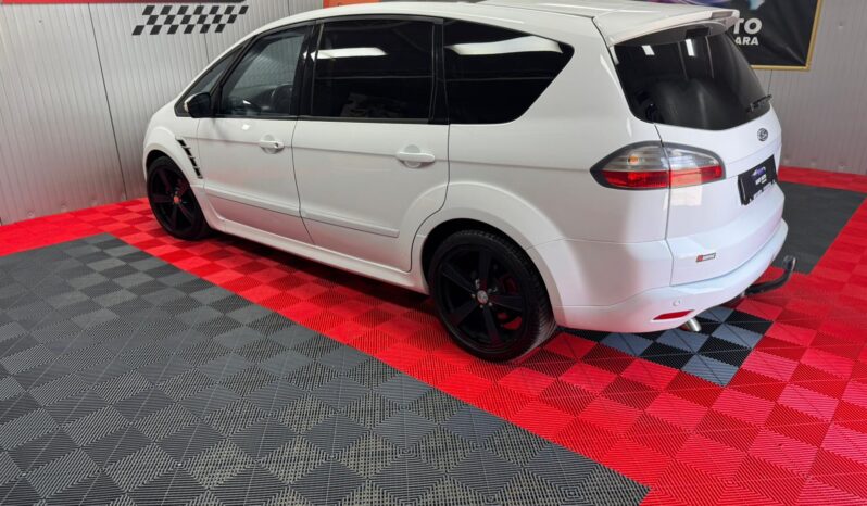 
								FORD S-MAX full									