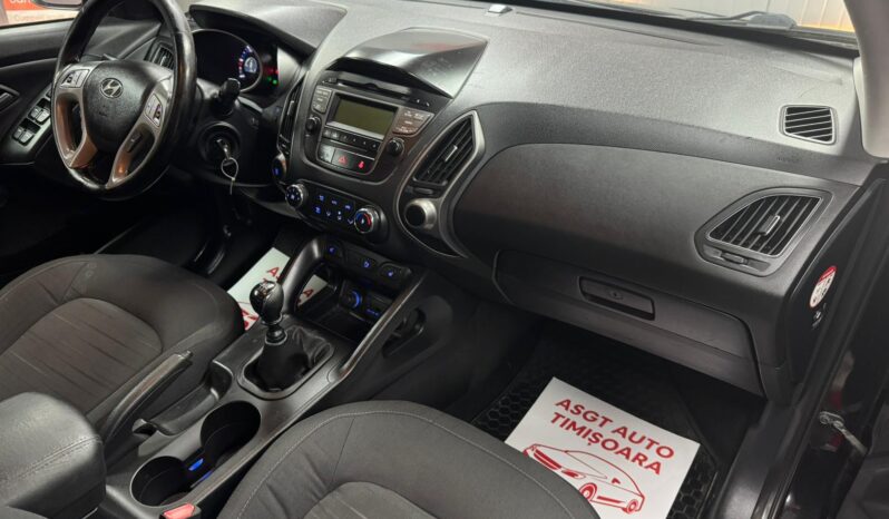 
								HYUNDAI IX35 full									
