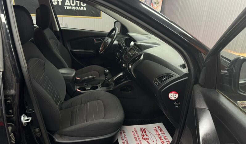 
								HYUNDAI IX35 full									