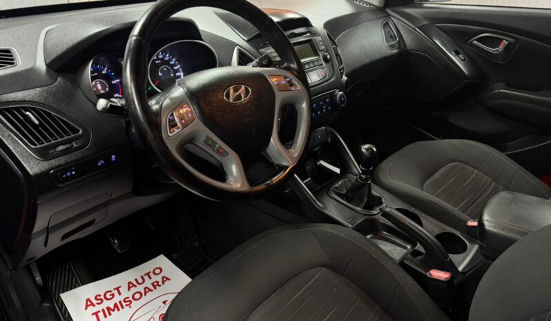 
								HYUNDAI IX35 full									