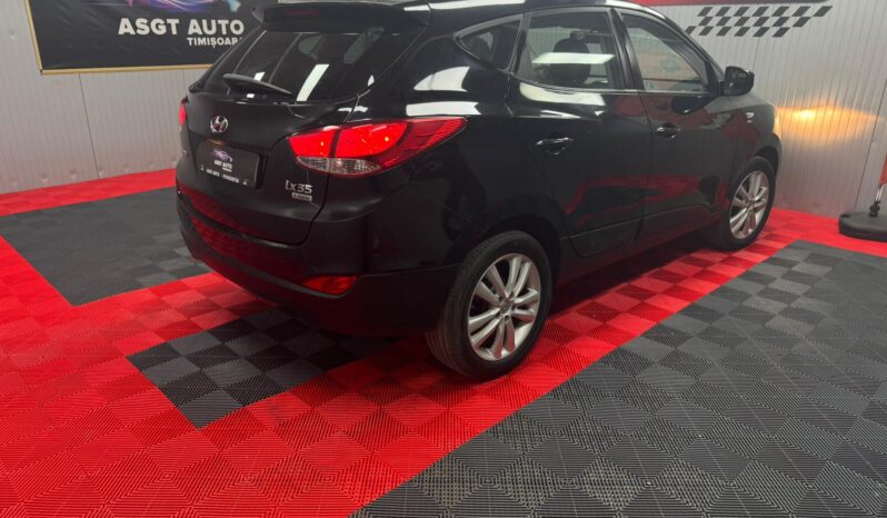 
								HYUNDAI IX35 full									