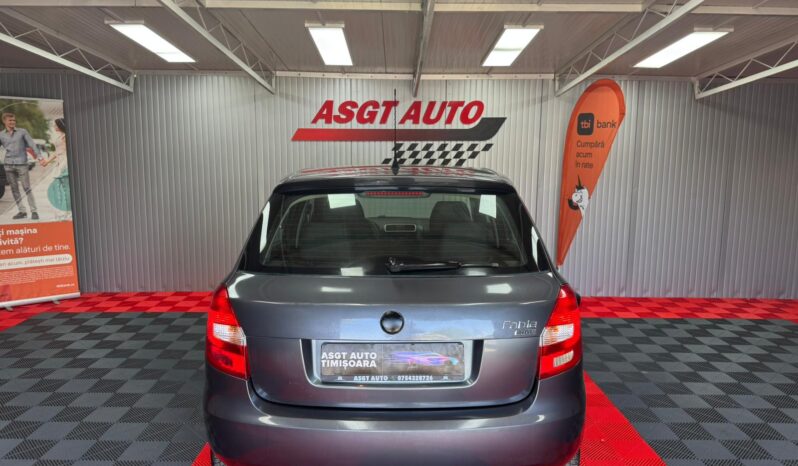 
								SKODA FABIA full									