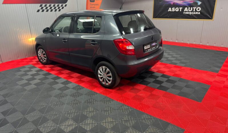 
								SKODA FABIA full									