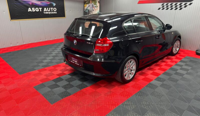
								BMW SERIA 1 full									