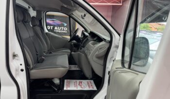 
										OPEL VIVARO full									