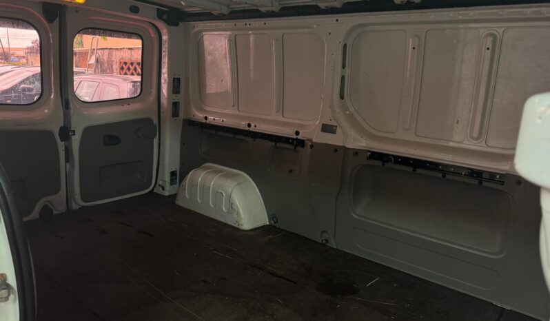 
								OPEL VIVARO full									