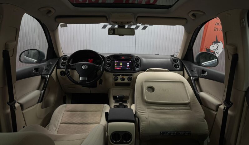 
								VOLKSWAGEN TIGUAN full									