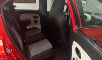 
										RENAULT TWINGO full									