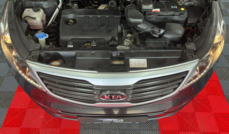 
								KIA SPORTAGE full									