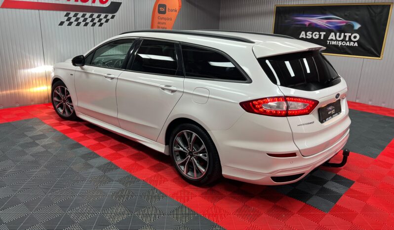 
								FORD MONDEO ST-LINE full									