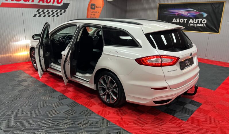 
								FORD MONDEO ST-LINE full									