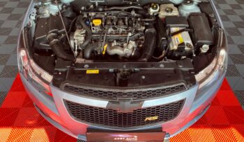 
										CHEVROLET CRUZE full									