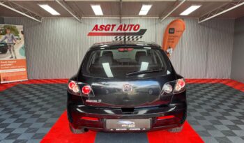 
										MAZDA 3 BENZINA full									