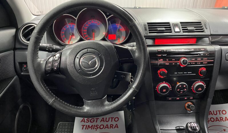 
								MAZDA 3 BENZINA full									