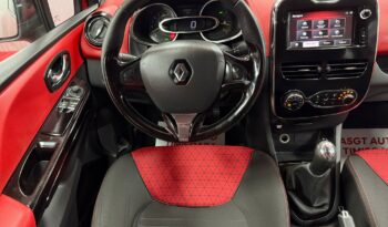 
										RENAULT CLIO full									