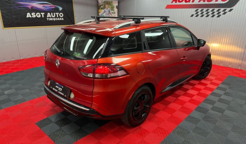 
								RENAULT CLIO full									