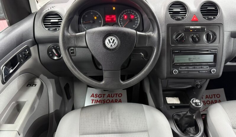 
								VW CADDY full									