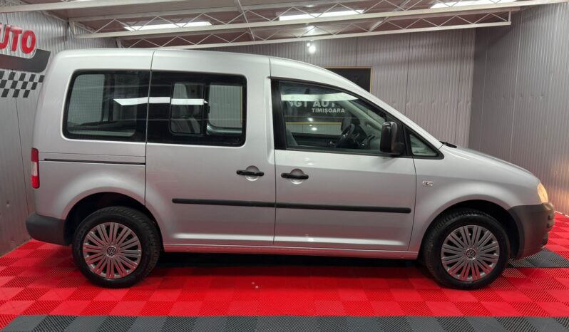 
								VW CADDY full									