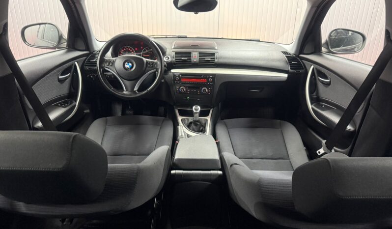 
								BMW SERIA 1 full									
