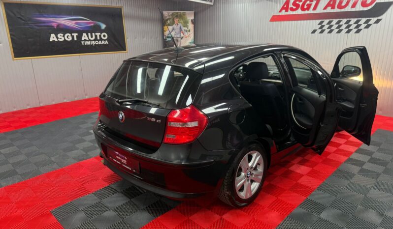 
								BMW SERIA 1 full									