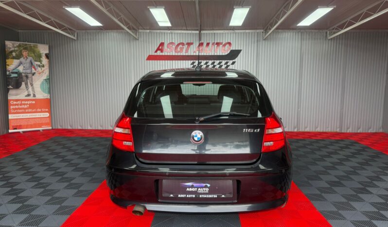 
								BMW SERIA 1 full									