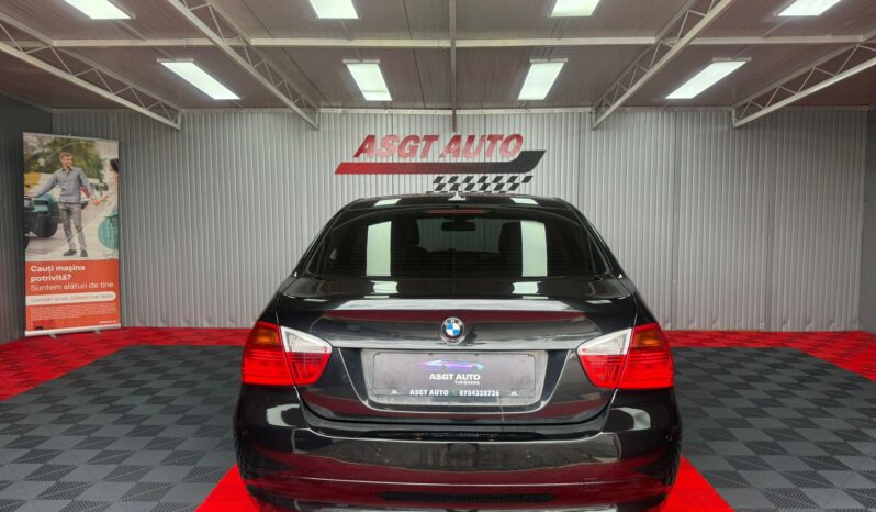 
								BMW SERIA 3 AUTOMATA full									