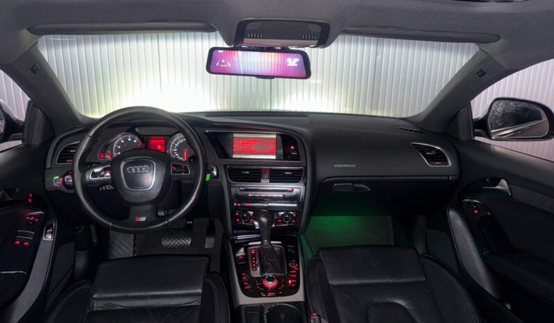 
								Audi A 5 B8, quattro, automat, S-line full									