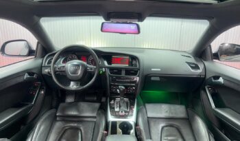 
										Audi A 5 B8, quattro, automat, S-line full									