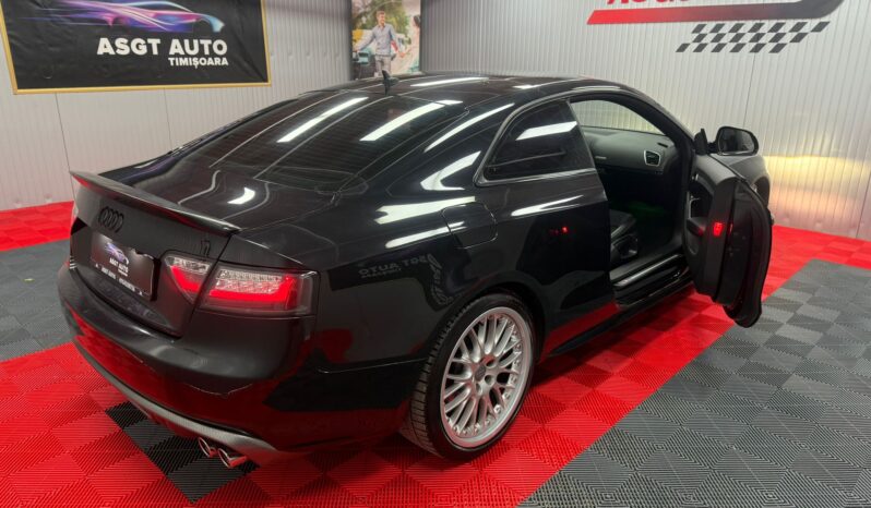 
								Audi A 5 B8, quattro, automat, S-line full									