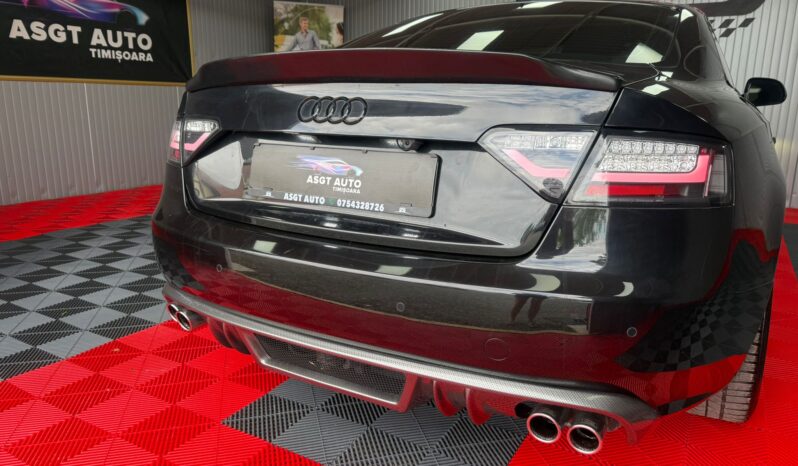 
								Audi A 5 B8, quattro, automat, S-line full									