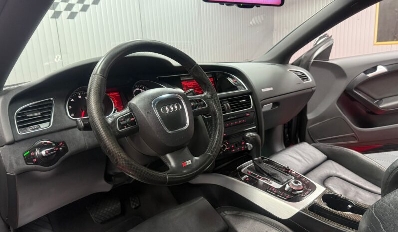 
								Audi A 5 B8, quattro, automat, S-line full									
