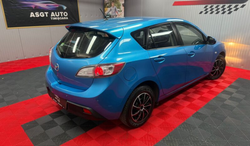 
								MAZDA 3, FACELIFT, BENZINA full									