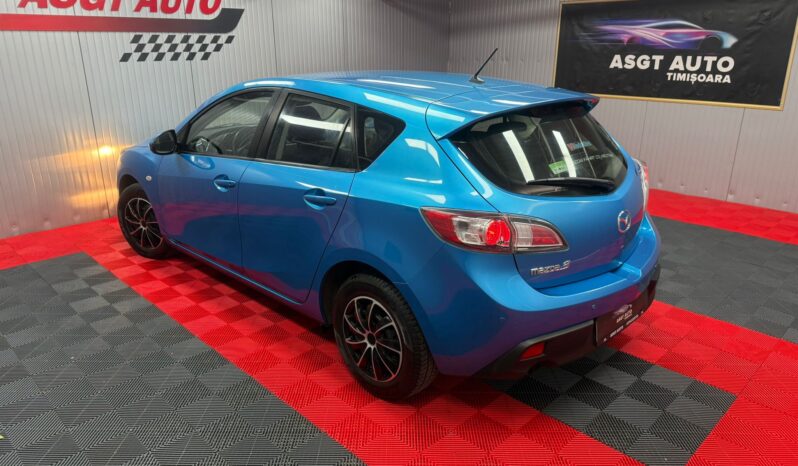 
								MAZDA 3, FACELIFT, BENZINA full									