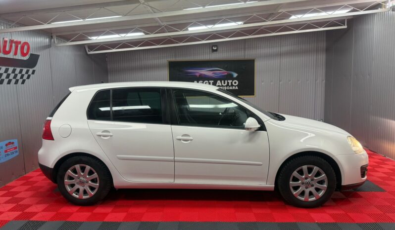 
								VW GOLF 5 GT, 4X4 full									