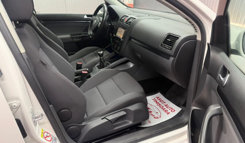 
								VW GOLF 5 GT, 4X4 full									