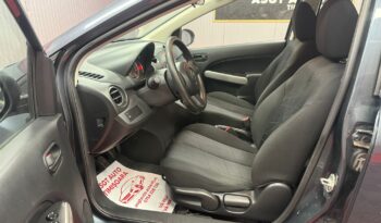 
										MAZDA 2 full									