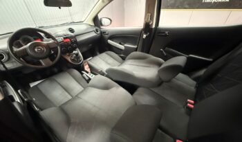 
										MAZDA 2 full									