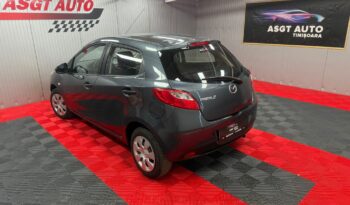 
										MAZDA 2 full									