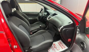 
										PEUGEOT 206 + TRENDY full									