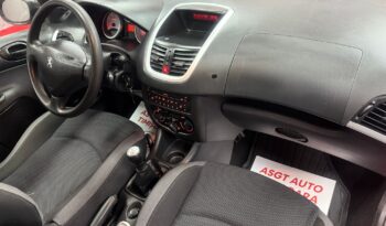 
										PEUGEOT 206 + TRENDY full									