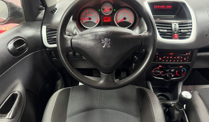 
								PEUGEOT 206 + TRENDY full									