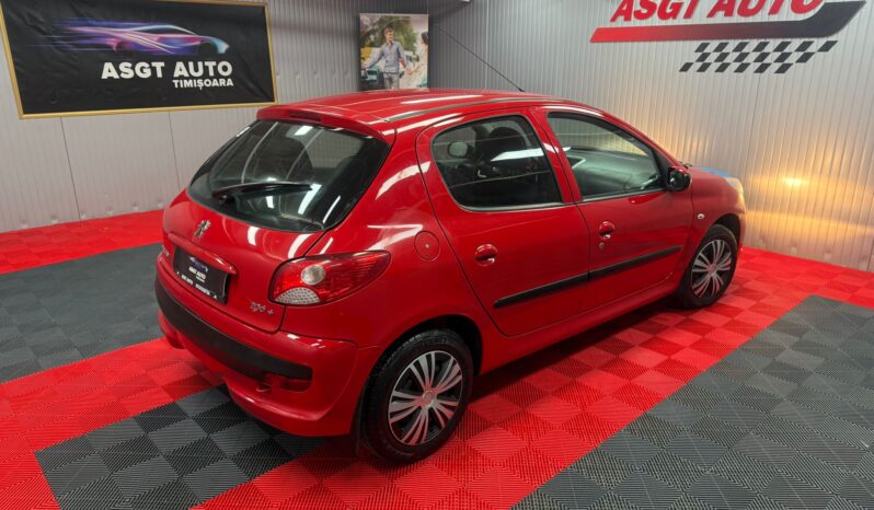 
								PEUGEOT 206 + TRENDY full									