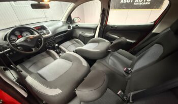 
										PEUGEOT 206 + TRENDY full									