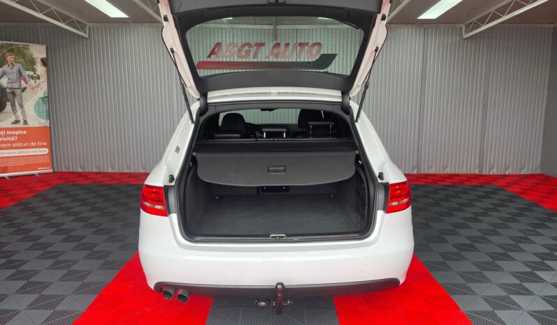 
								AUDI A 4, B8, S-LINE full									