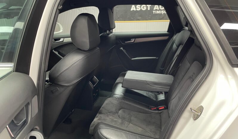 
								AUDI A 4, B8, S-LINE full									
