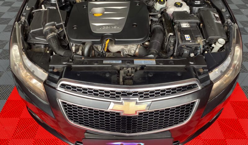 
								CHEVROLET CRUZE full									