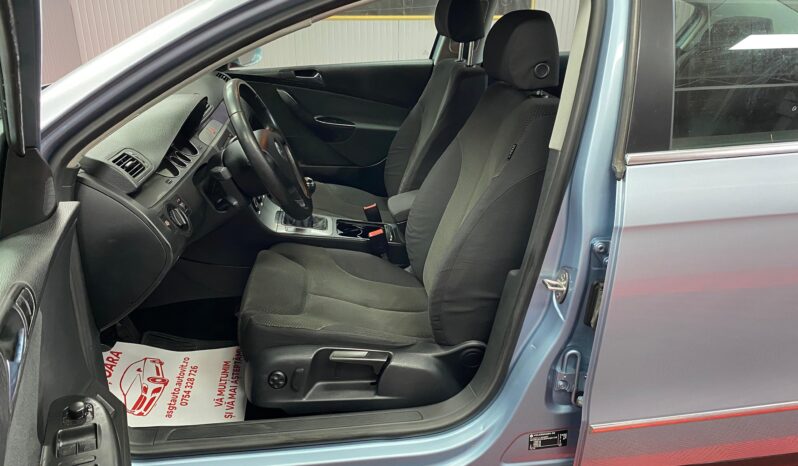 
								VW PASSAT B6 BENZINA full									