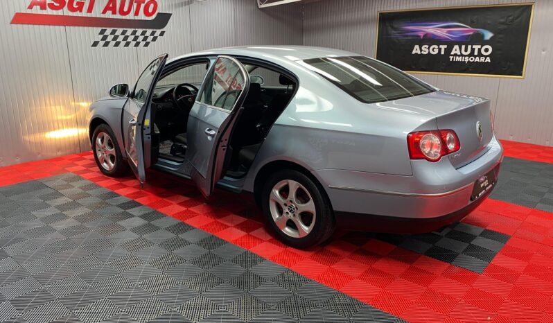 
								VW PASSAT B6 BENZINA full									
