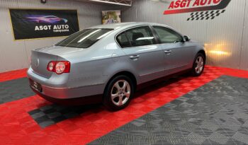 
										VW PASSAT B6 BENZINA full									